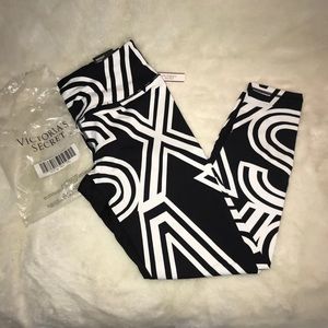 Victoria’s Secret VSX knockout Legging